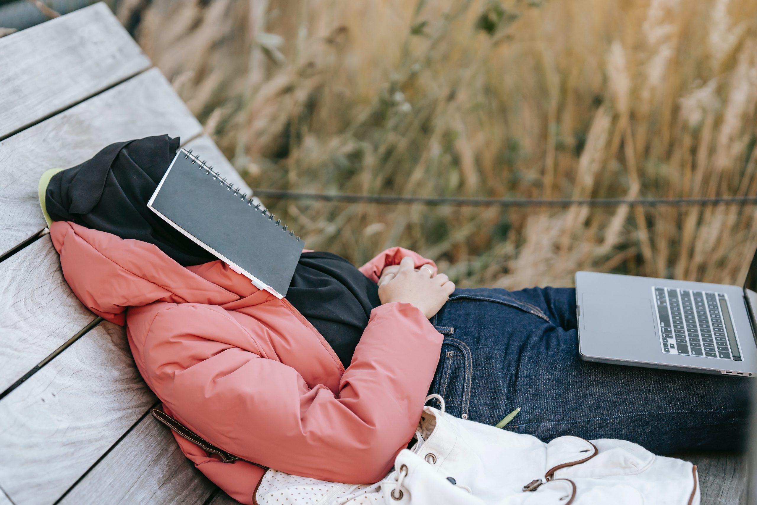 5 Tips To Avoid Burnout As A Remote Sales Rep