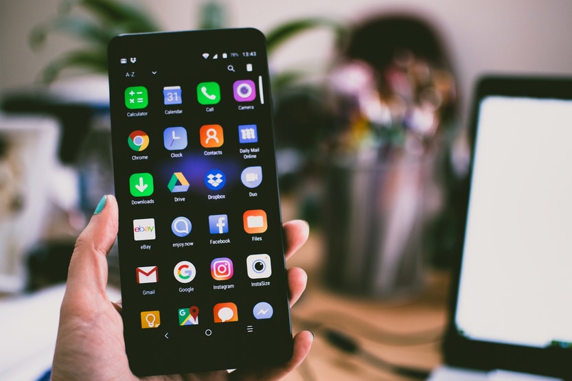 5 Ways Your Sales Team Can Use Social Media To Generate Leads