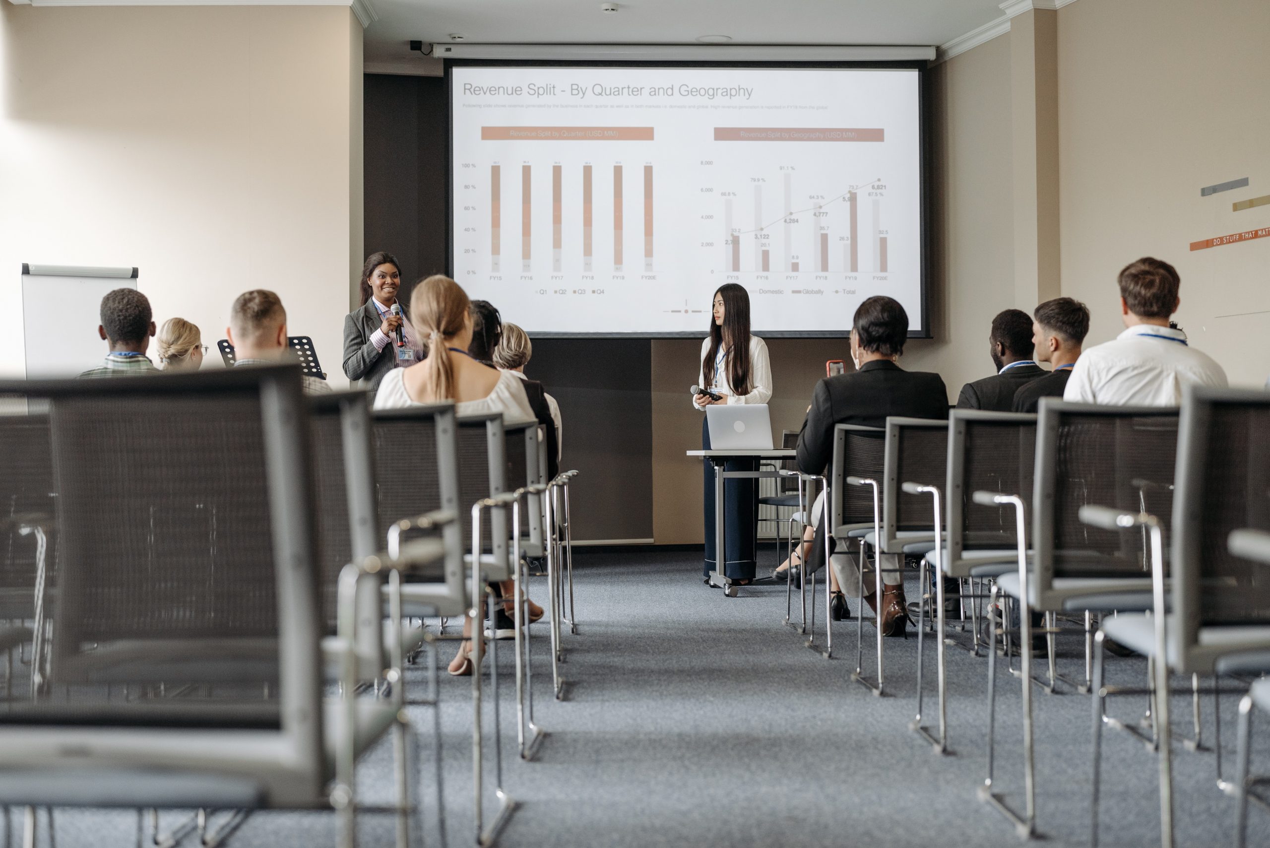5 ways to promote yourself as a speaker
