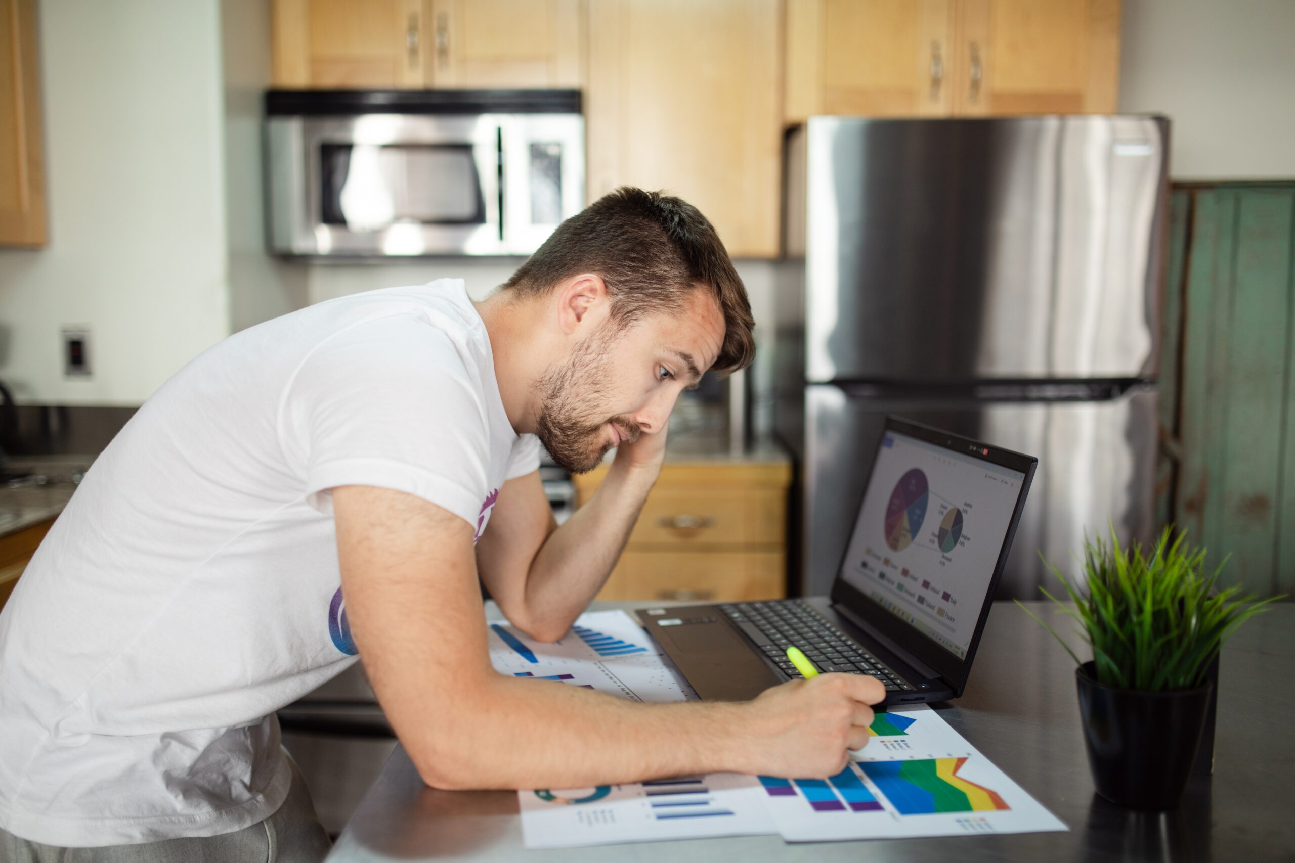 6 Best Sales Strategies To Start Using Today