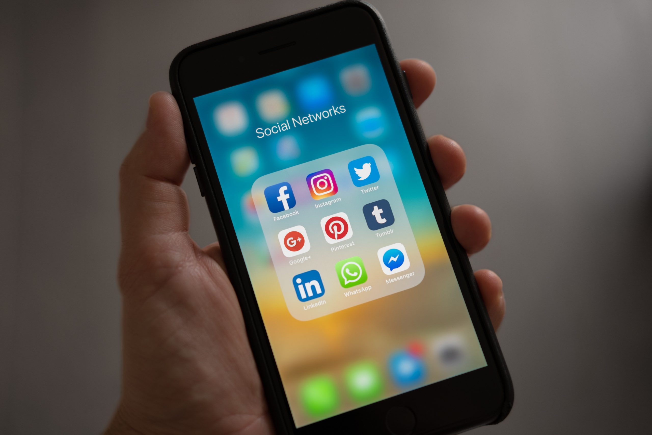 How to build a social media sales machine