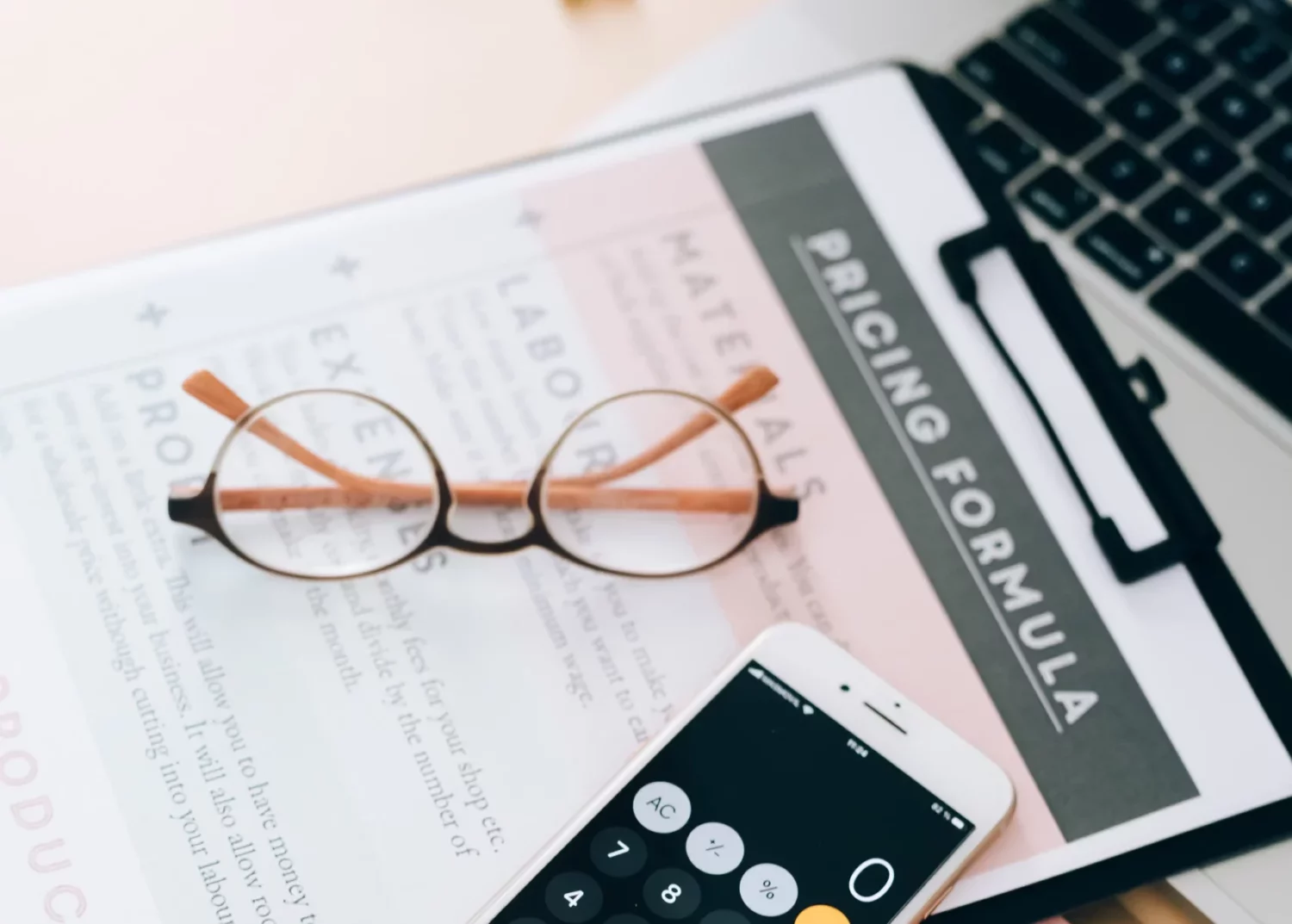 The Ultimate Guide to Pricing Strategies in 2023
